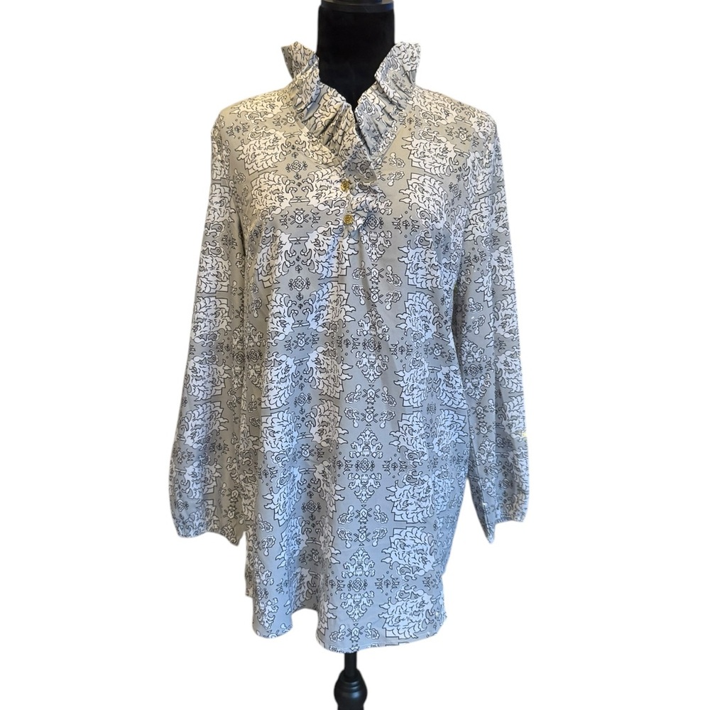 Mudpie Gray & White Ruffled Neck Blouse size Small (4-6) - Picture 3 of 8